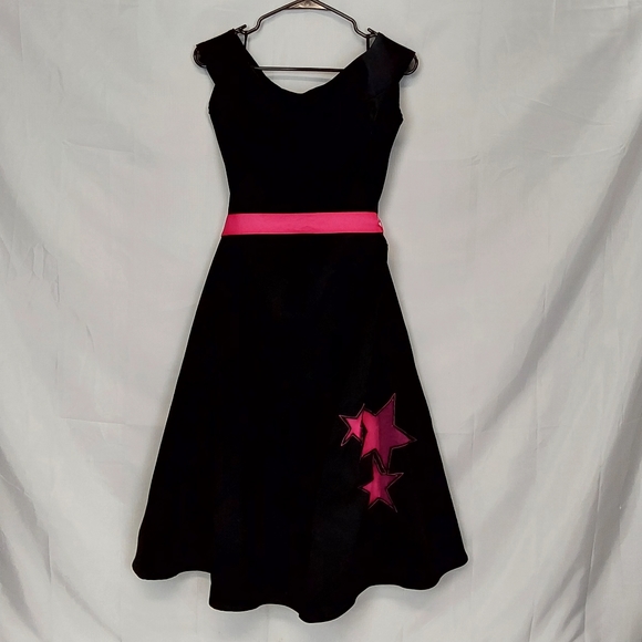 COPY - Torrid Vintage 90's Black and Pink Star Dress - Picture 9 of 11